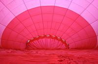 Ballon d'air chaud rouge & rose