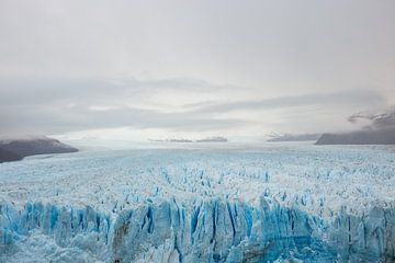 Gletsjer Pinto Moreno in Patagonië, Argentinië von Armin Palavra