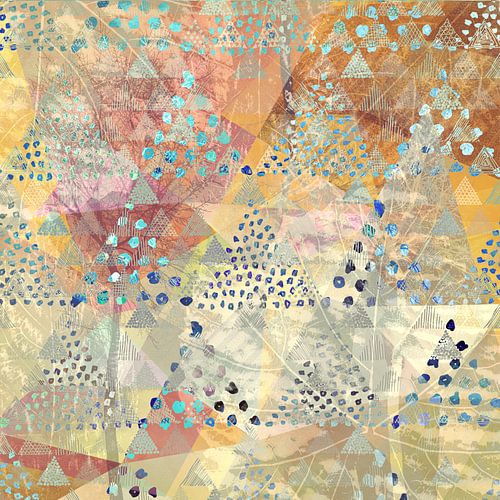 TRIANGLES DOTS LEAVES PATTERN-1