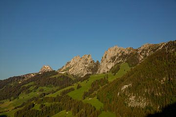 Gastlosen Alpenkette in der Schweiz Sommer