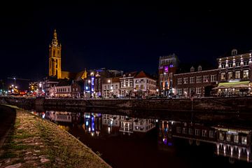 Roermond by night van Maurice Meerten