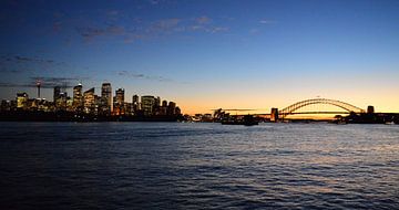 Sydney by Night van Leonie Pereboom