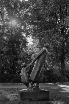 Statue der Flug Breda schwarz und weiß von Francisca Tax