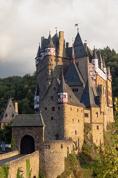 Burg Eltz van Ralf Bankert