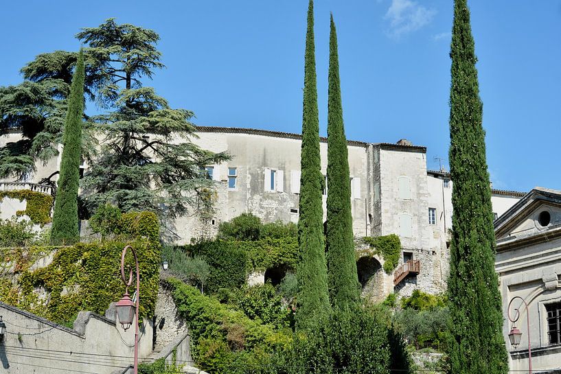 Découverte du charme provençal de Viviers en Ardèche par Frank Photos