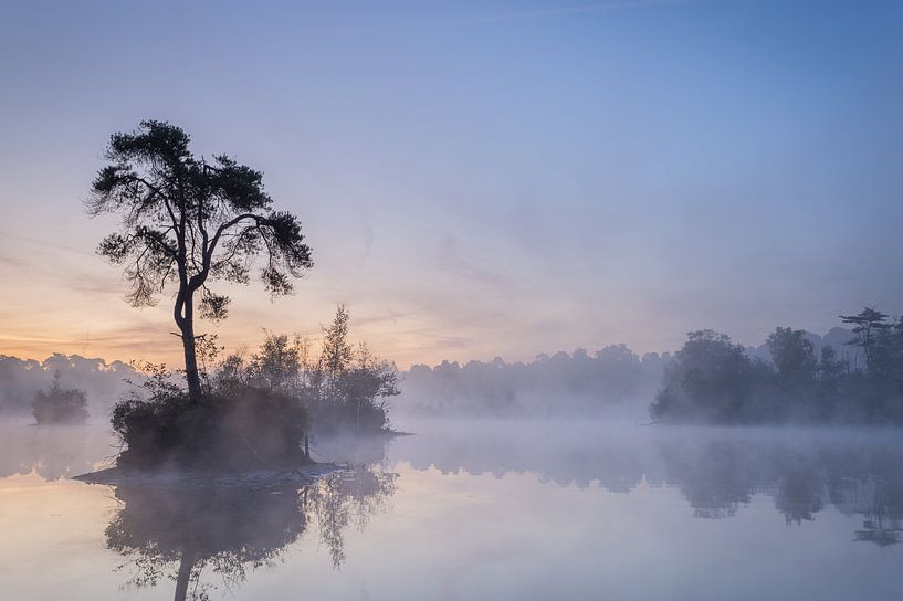 A peaceful afterglow by Peter Nolten