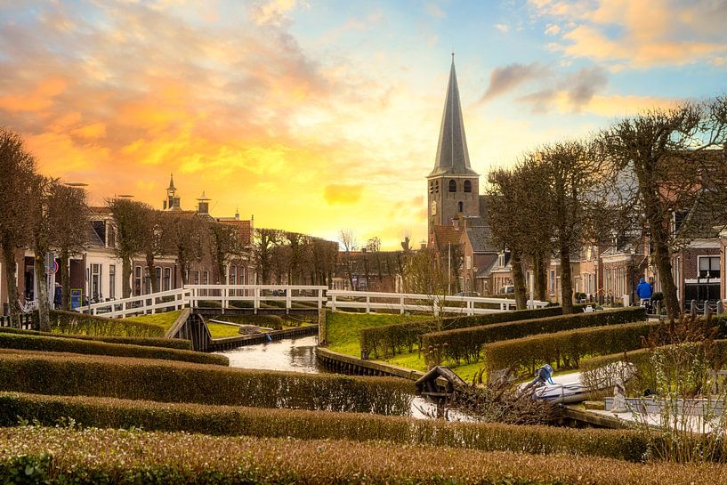 Prachtige zonsondergang in IJlst (Friesland) van Martijn