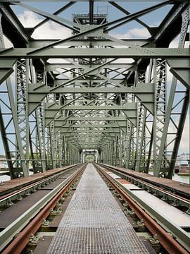Voormalige spoorbrug 'De Hef' in Rotterdam (staand kleur) van Rick Van der Poorten