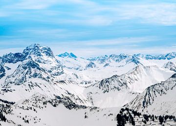 Uitzicht over de bergen van het Bregenzerwald van Animaflora PicsStock