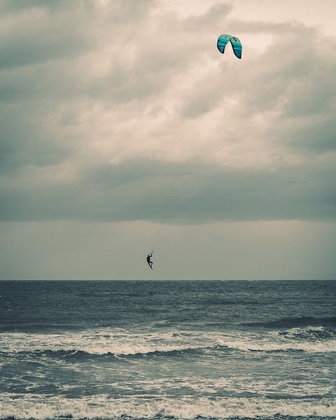 Kitesurfer vor Norderney von Steffen Peters