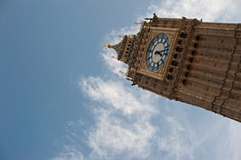 SkySc(r)ape #002 14.10.2026 London Big Ben von Beyond SkyScapes