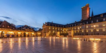 Herzogspalast in Dijon bei Nacht - Frankreich
