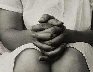 Georgia O’Keeffe (1933) by Alfred Stieglitz