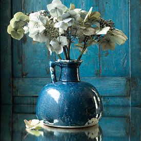 blaue Vase mit Hortensie von Jacques Splint