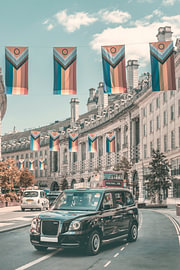 LONDRES, Regent Street – style vintage urbain sur Melanie Viola