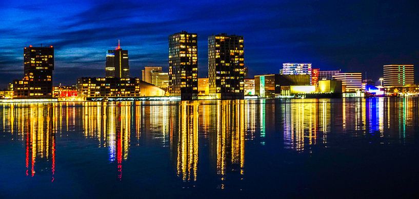 Skyline van Almere Stad by Arjan Schalken