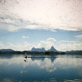 Khao Sok Lake by Levent Weber