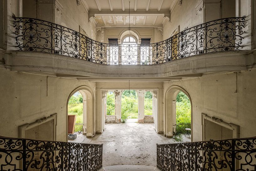 Verlassene Gebäude mit wunderschöner Architektur von Gentleman of Decay