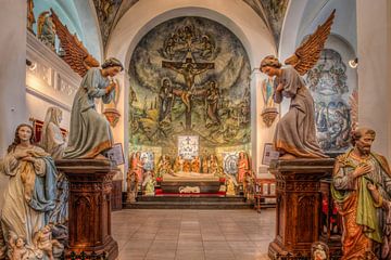 Heiligenbeelden in Museum Vaals  by John Kreukniet