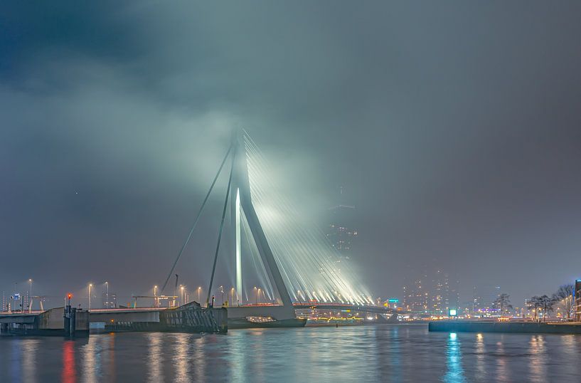 Überhitzte Erasmusbrücke? von Patrick Hartog