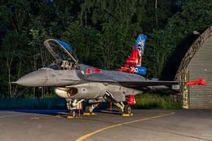 Le 80ème anniversaire du 350ème Escadron de la Force Aérienne Belge est célébré avec un F-16 spécial