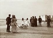 Langs de vloedlijn in Zandvoort, Knackstedt & Näther, 1900 - 1905 van Het Archief thumbnail