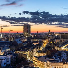La silhouette d'Anvers à l'heure dorée du matin sur Daan Duvillier | Dsquared Photography