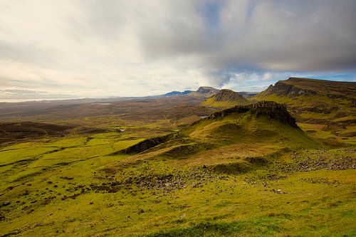 Schotland Isle-of-Skye: waanzinnig uitzicht Quiraing van Remco Bosshard