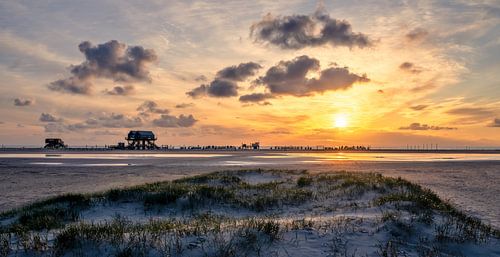 Zonsondergang op het strand van St. Peter-Ording