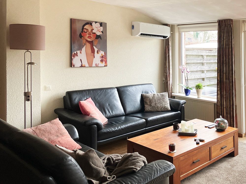 Goldene Siesta  von Carla Van Iersel 