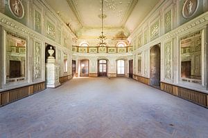 Raum  in einem Schloss von Roman Robroek – Fotos verlassener Gebäude