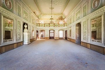 Dancing Room. by Roman Robroek - Photos of Abandoned Buildings