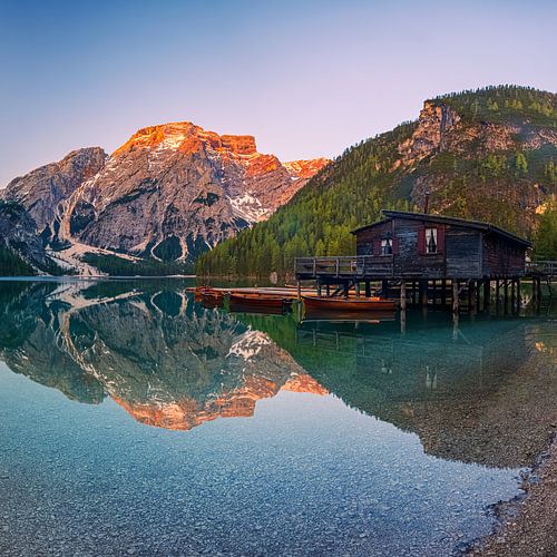 Sunrise Lago di Braies
