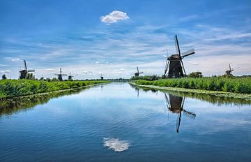 Paysage néerlandais avec des moulins à vent sur Chihong