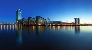 Berlin Skyline im alten Osthafen