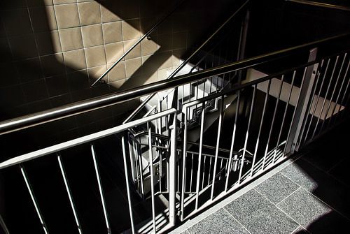 Zonlicht in het trappenhuis