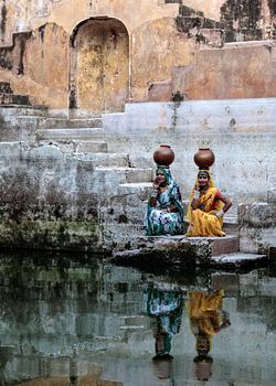Stepwell Reflecties