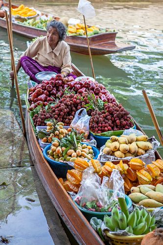 Marché flottant en Thaïlande