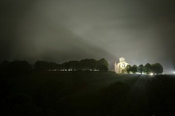 Église Notre-Dame de Châtel-Montagne, Auvergne van Jaap Kloppenburg