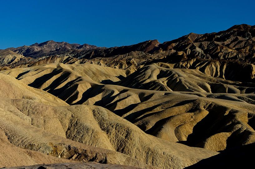 Zabriskie Point im Death Valley, Nevada, USA von Arjen van de Belt
