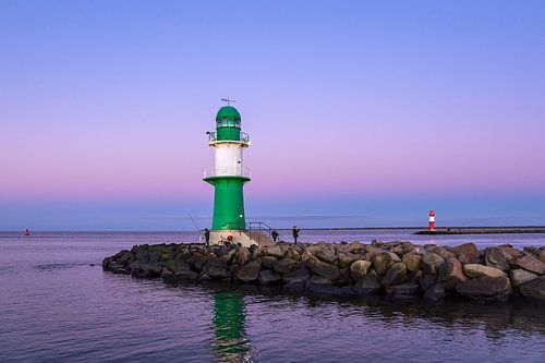 Pier aan de kust van de Oostzee in Warnemünde
