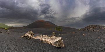der Vulkan Chinyero, Arena Negras, Teneriffa von Walter G. Allgöwer