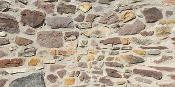 Détail du mur d'enceinte médiéval historique en pierre naturelle à Magdebourg sur Heiko Kueverling