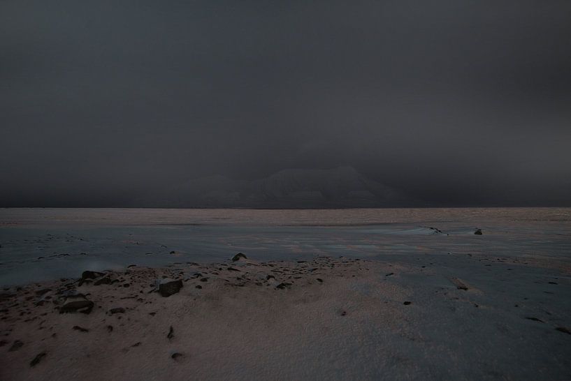 Adventdalen en arrière-plan Hiorthamn par Kai Müller