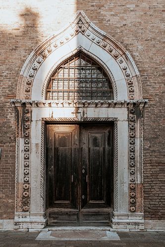 Prachtige deur in Venetië, Italië