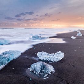 Fire and ice. by Koop point
