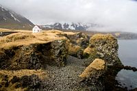 Living on a rock, IJsland
