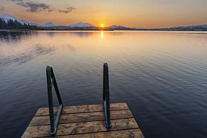 der Hopfensee bei Sonnenuntergang