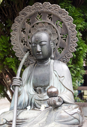 Boeddha met  parasol
