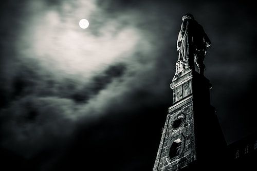 Volle maan boven de Hercules